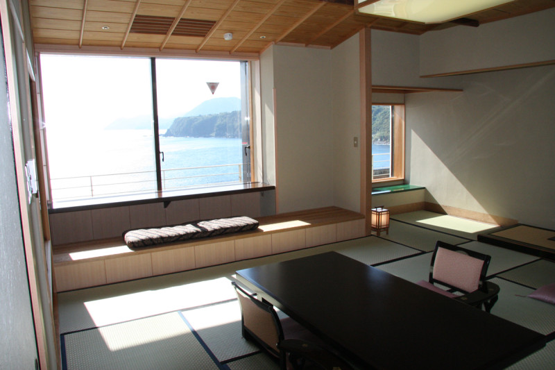 ホテル|新築住宅・リフォーム・修繕の施工事例|新築・リフォーム・修繕|株式会社伊豆急ハウジング