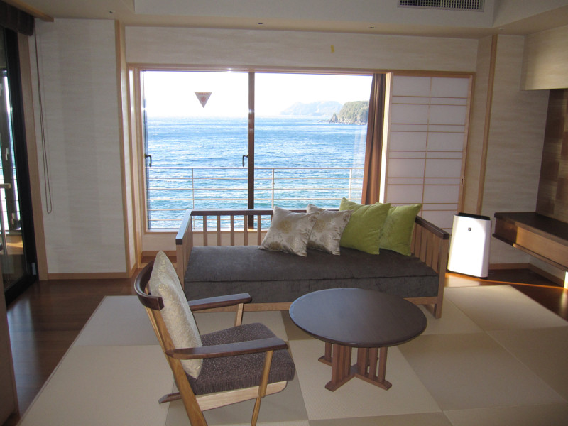 ホテル｜新築住宅・リフォーム・修繕の施工事例｜新築・リフォーム・修繕｜株式会社伊豆急ハウジング8