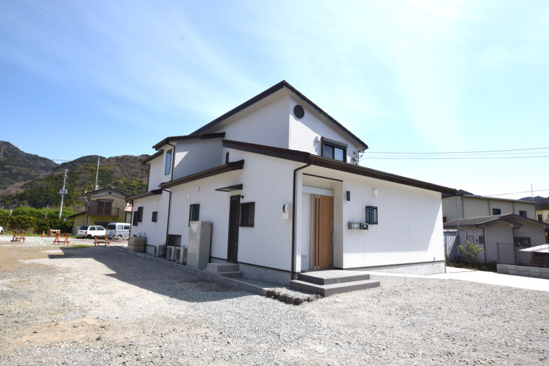 新築住宅｜新築住宅・リフォーム・修繕の施工事例｜新築・リフォーム・修繕｜株式会社伊豆急ハウジング