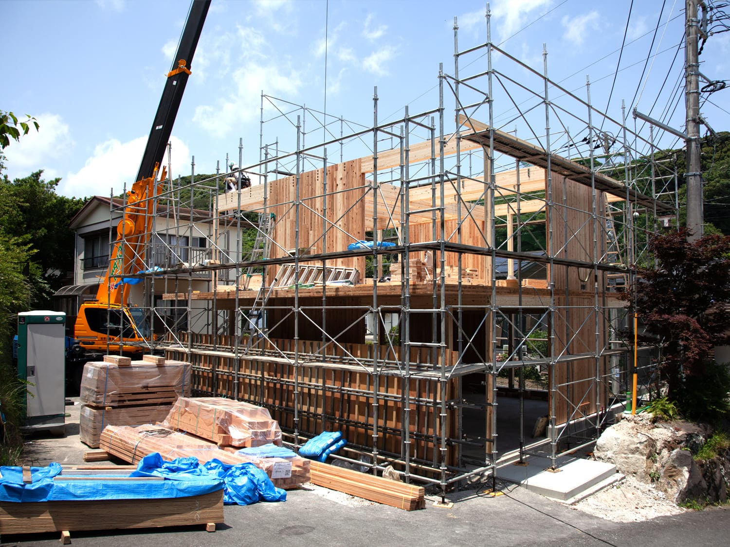 CLT建築｜CLT 建て方工事2F_09｜株式会社伊豆急ハウジング