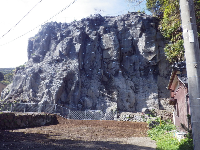 急傾斜崩壊対策工事｜土木の施工事例｜新築・リフォーム・修繕｜株式会社伊豆急ハウジング